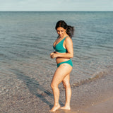 Grøn støttende bikini overdel til kvinder med større bryster