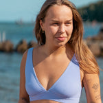 Smuk lilla bikini til kvinder lavet af bæredygtigt materiale