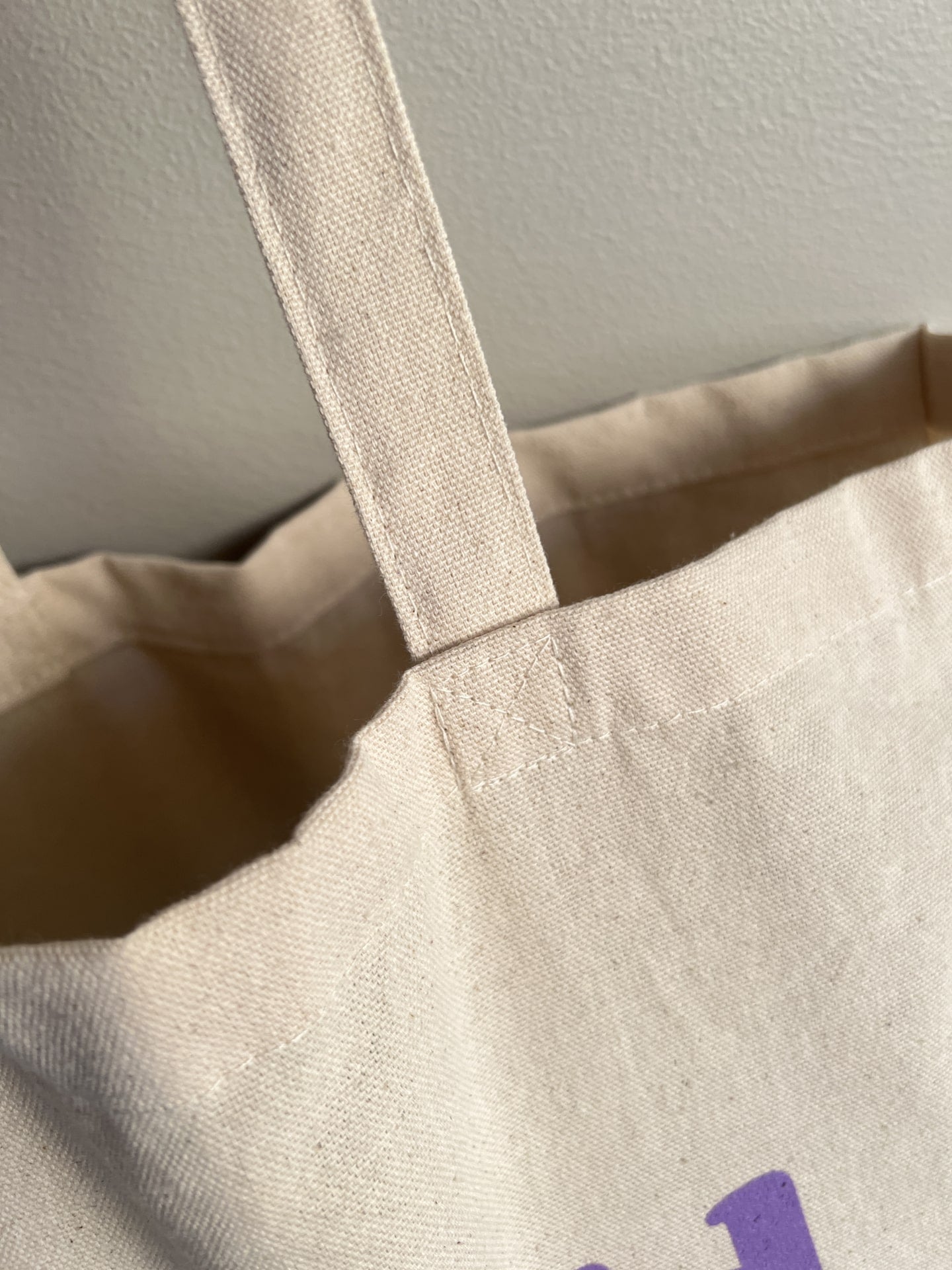 Wiild Swimwear stor beige tote bag